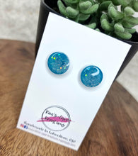 Load image into Gallery viewer, 15mm Resin Studs