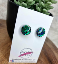 Load image into Gallery viewer, 15mm Resin Studs