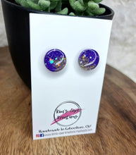 Load image into Gallery viewer, 15mm Resin Studs