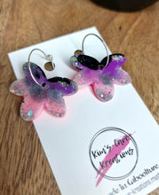 Load image into Gallery viewer, Organic Drop Flowers - Thin Hoops