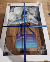 Load image into Gallery viewer, Acacia Wooden Paddle Cheese Boards - with handle (Round)