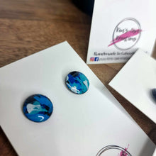 Load image into Gallery viewer, "Blue Cosmo" 15mm Studs