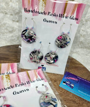 Load image into Gallery viewer, Resin Wine Glass Charms - 4 pack