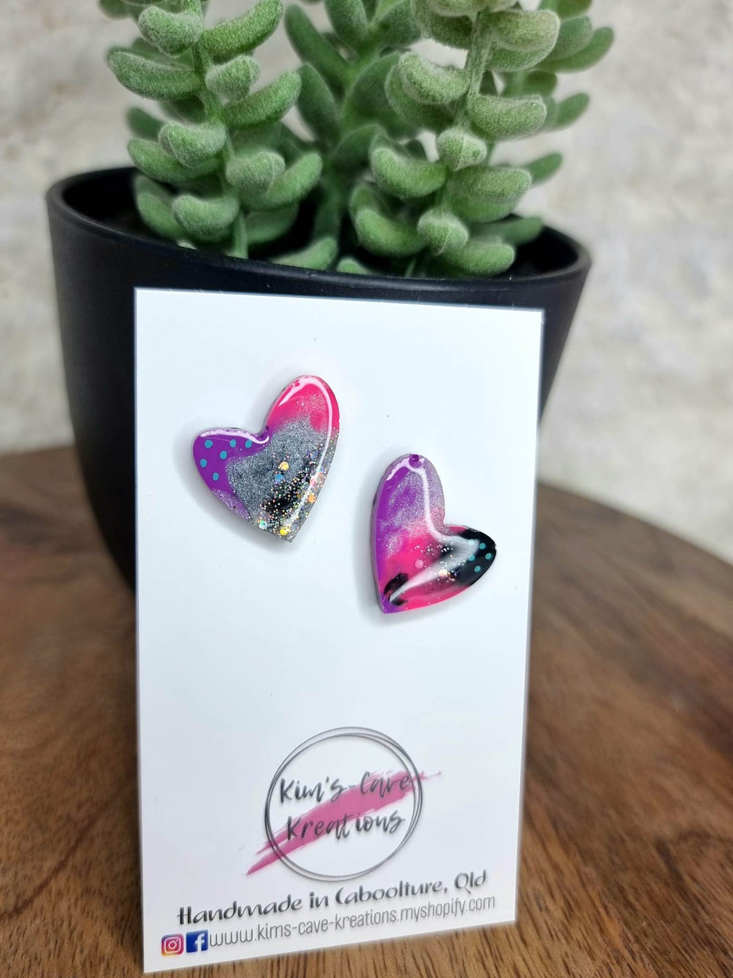 Organic 20mm Heart Studs