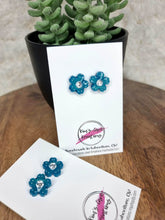 Load image into Gallery viewer, Organic Mini Flower Studs
